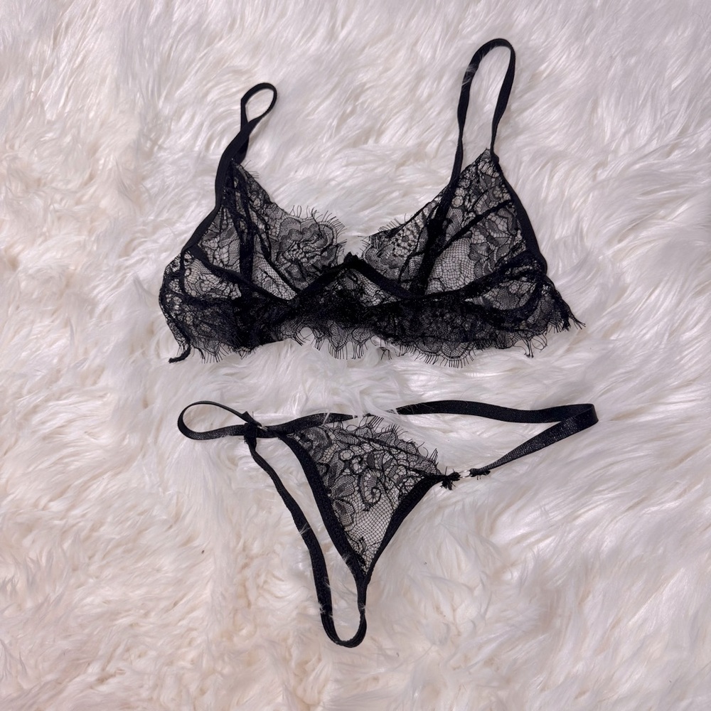 Black lace lingerie‎ set size M